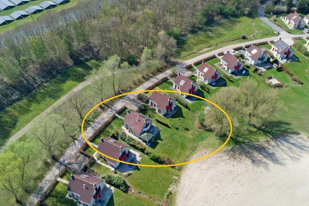 Gezellige Vakantiewoning Aan Het Water In Ewijk - Recreational Only No Workers المظهر الخارجي الصورة