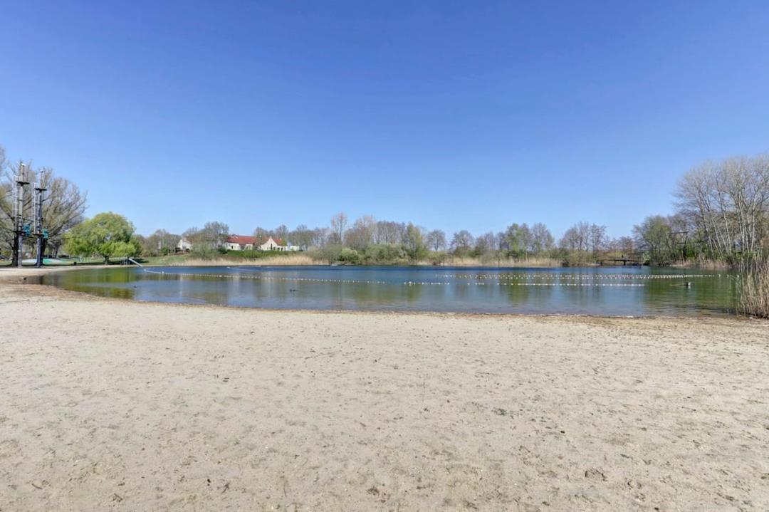 Gezellige Vakantiewoning Aan Het Water In Ewijk - Recreational Only No Workers المظهر الخارجي الصورة